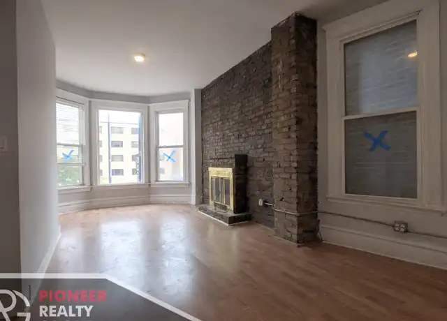 Property at 3544 N Halsted St Unit 3544-2F, Chicago, IL, 60657, 3 beds, 1 bath, [object Object]