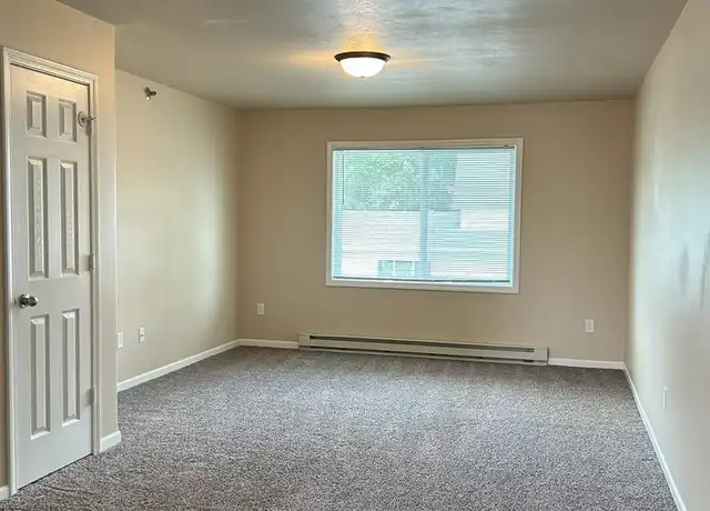 Property at 713 3rd St NW Unit A, Minot, ND, 58703, 3 beds, 2 baths, [object Object]