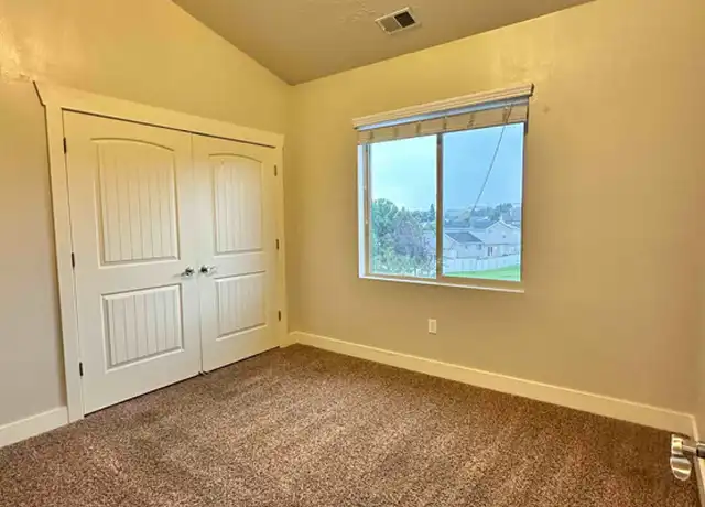 Property at 193 W Springview Dr, Saratoga Springs, UT, 84045, 1 bed, 1 bath, [object Object]