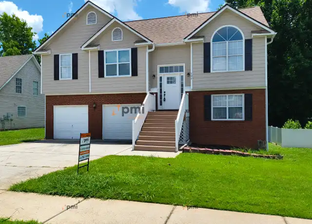 Property at 194 Saddleview Trl, Riverdale, GA, 30274, 4 beds, 3 baths, [object Object]