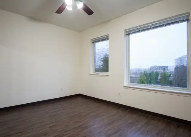 Property at 103 S Meade St Unit 21, Portland, OR, 97201, 0 beds, 1 bath, [object Object]