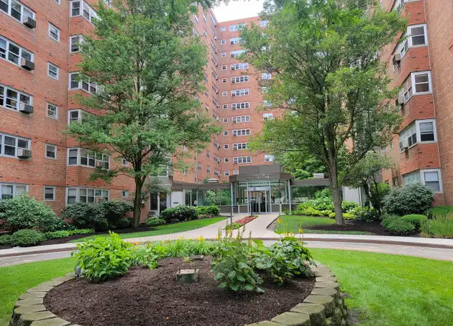Property at 4950 N Marine Dr #907, Chicago, IL, 60640, 2 beds, 1 bath, [object Object]