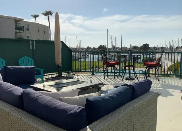Property at 3101 Peninsula Rd Unit 1, Oxnard, CA, 93035, 1 bed, 1 bath, [object Object]