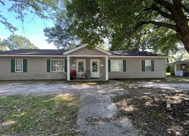 Property at 1119 Park St Unit 1117, Elizabeth City, NC, 27909, 2 beds, 1 bath, [object Object]