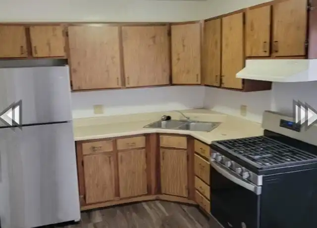 Property at 305 Fair Meadow Dr Unit SRT 2A, Webster City, IA, 50595, 3 beds, 1 bath, [object Object]