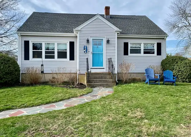 Property at 182 Newport Ave, Middletown, RI, 02842, 4 beds, 2 baths, [object Object]