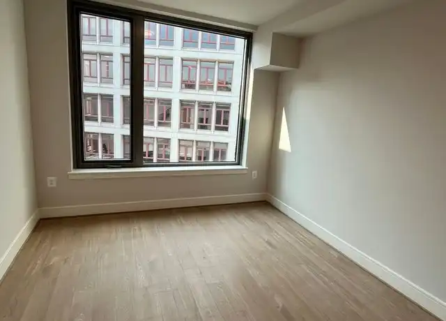 Property at 1650 O St NW Unit 408, Washington, DC, 20005, 1 bed, 1 bath, [object Object]