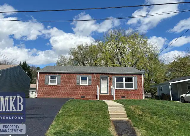 Property at 4333 Moomaw Ave NW, Roanoke, VA, 24017, 3 beds, 1 bath, [object Object]