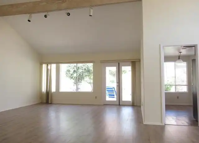 Property at 4052 Aeolia Way, Oceanside, CA, 92056, 2 beds, 2 baths, [object Object]