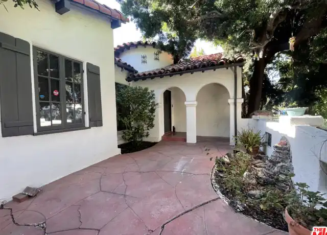 Property at 147 S Poinsettia Pl, Los Angeles, CA, 90036, 3 beds, 2 baths, [object Object]