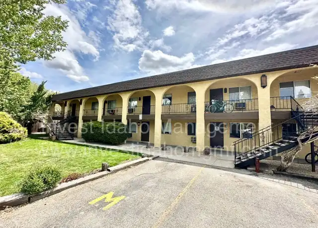 Property at 222 S Jackson St Unit Q, Boise, ID, 83705, 1 bed, 1 bath, [object Object]