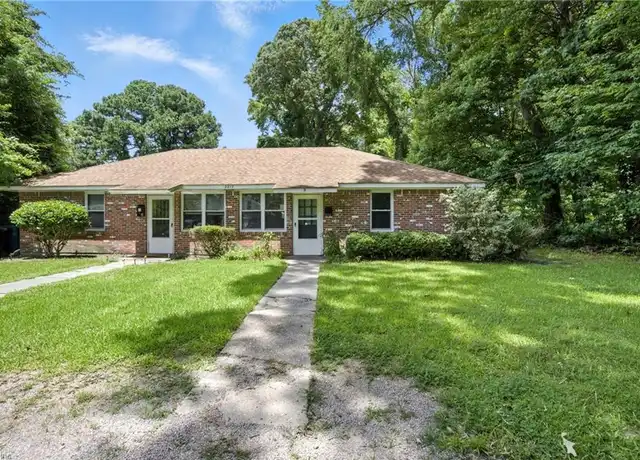 Property at 2212 London St Unit B, Virginia Beach, VA, 23454, 2 beds, 1 bath, [object Object]