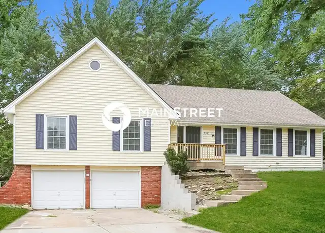 Property at 9952 N Charlotte St, Kansas City, MO, 64155, 4 beds, 2 baths, [object Object]
