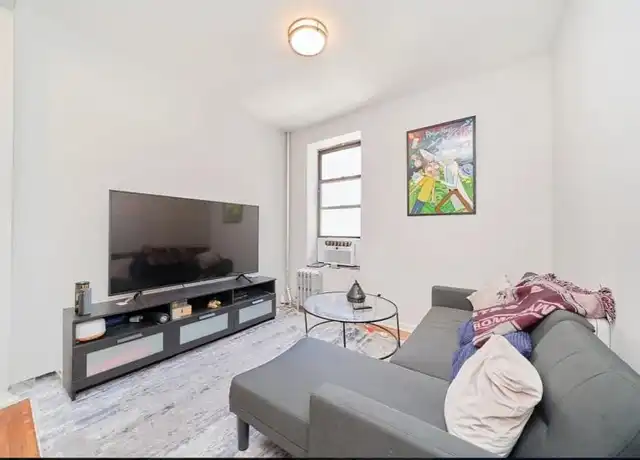 Property at 364 W 36th St, New York, NY, 10018, 3 beds, 1 bath, [object Object]