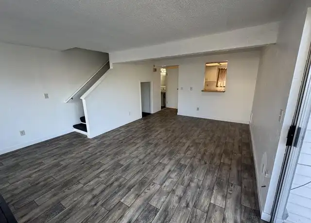 Property at 29005 28th Pl S, Federal Way, WA, 98003, 2 beds, 1.5 baths, [object Object]