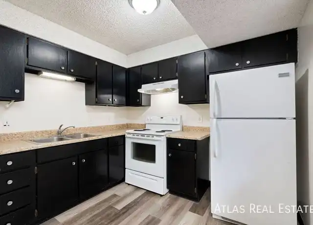 Property at 1931 11th Ave Unit 306, Greeley, CO, 80631, 2 beds, 1 bath, [object Object]