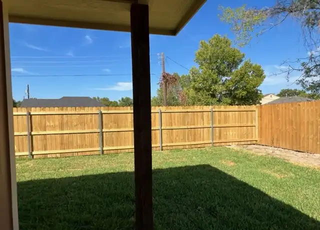 Property at 1107 N Houston Ave, Bryan, TX, 77803, 3 beds, 2 baths, [object Object]