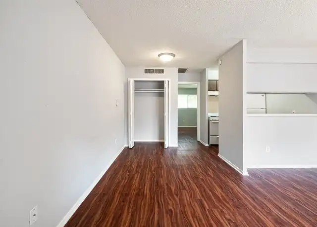 Property at 5211 Tahoe Trl Unit B, Austin, TX, 78745, 1 bed, 1 bath, [object Object]