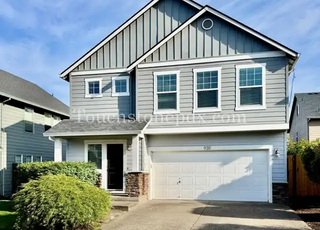 Property at 920 NW 1st Ave, Canby, OR, 97013, 4 beds, 2.5 baths, [object Object]