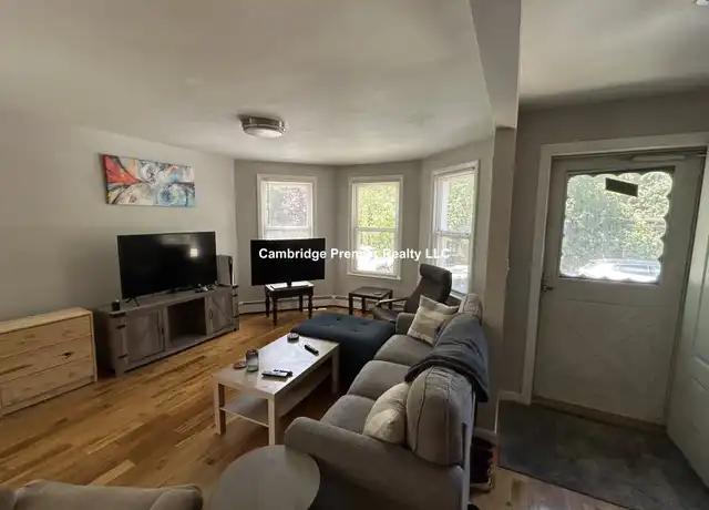 Property at 420 Norfolk St, Somerville, MA, 02143, 3 beds, 1 bath, [object Object]