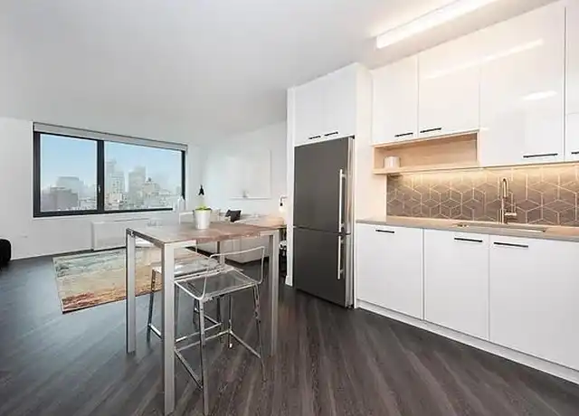 Property at 250 E Houston St Unit PHG, New York, NY, 10002, 1 bed, 1 bath, [object Object]