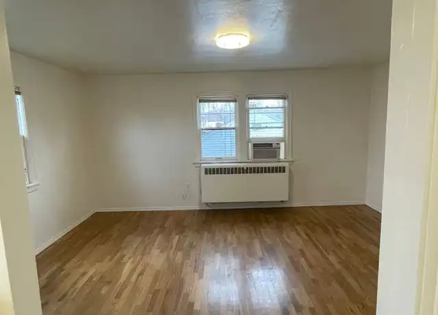 Property at 207 S 9th Ave Unit 4, Yakima, WA, 98902, 0 beds, 1 bath, [object Object]