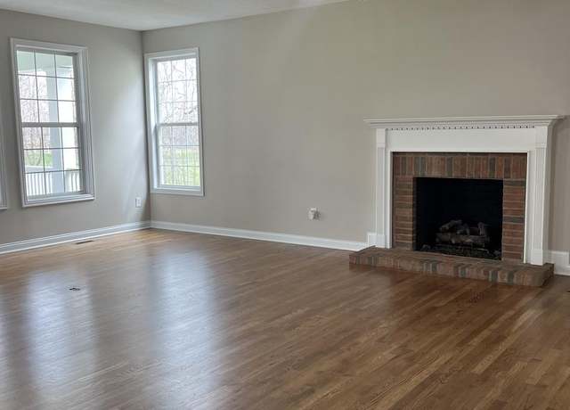 Photo of 8075 Glenmore Dr, Powell, OH 43065