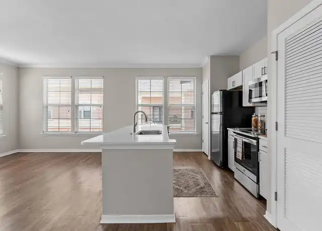 Property at Bell Riverside - 2054 Riverside Ave, Jacksonville, FL, 32204, 1-3 bed, 1-2 bath, [object Object]
