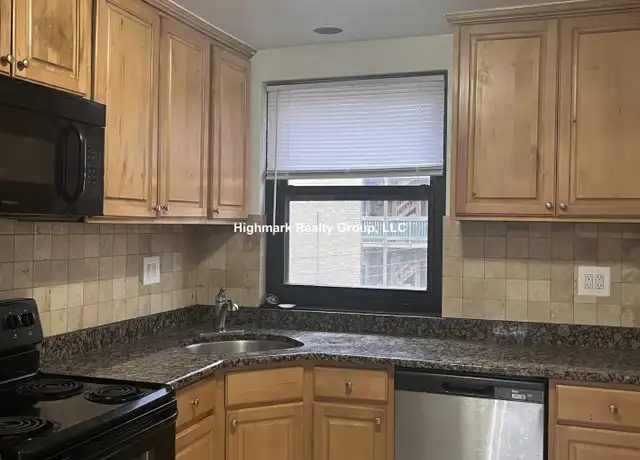 Property at 7320 N Ridge Blvd Unit 3E, Chicago, IL, 60645, 1 bed, 1 bath, [object Object]