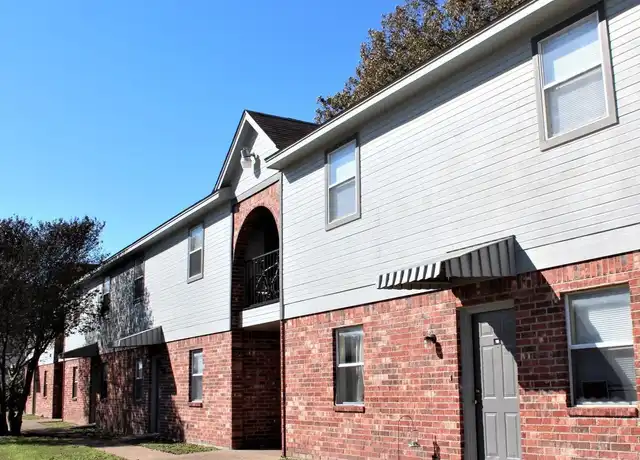 Property at 1226 James Ave Unit 208, Waco, TX, 76706, 2 beds, 2 baths, [object Object]