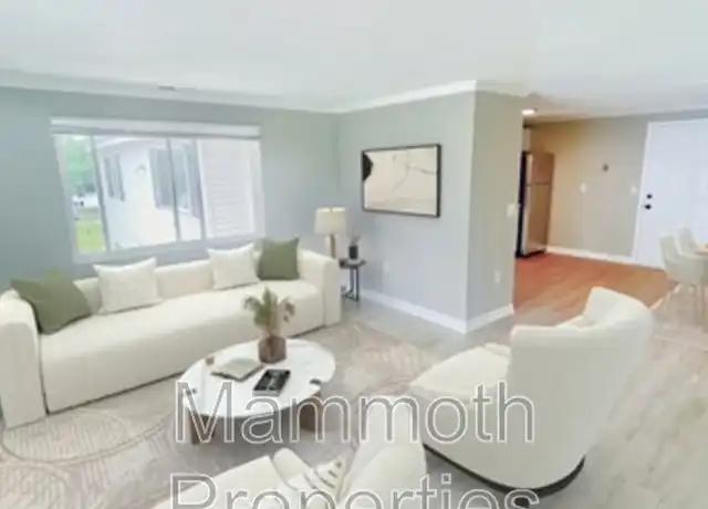 Property at 667 Corning Rd Unit 4, Manchester, NH, 03109, 2 beds, 1 bath, [object Object]