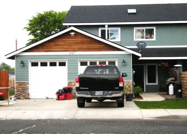 Property at 597 NW 8th St, Prineville, OR, 97754, 3 beds, 2.5 baths, [object Object]