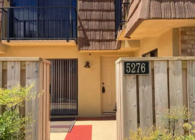 Property at 5276 Brook Ct, Orlando, FL, 32811, 2 beds, 2.5 baths, [object Object]