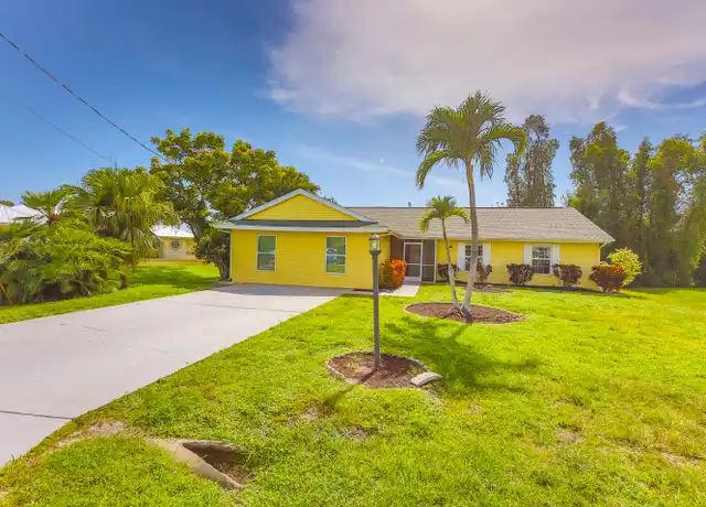 Property at 17421 Meadow Lake Cir, Fort Myers, FL, 33967, 6 beds, 3 baths, [object Object]