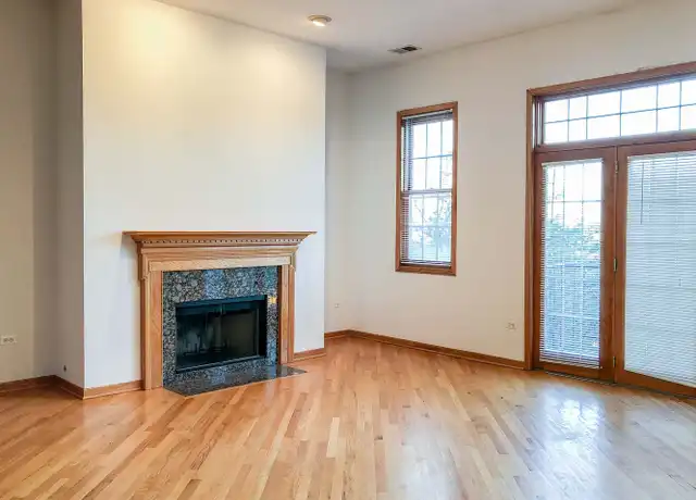 Property at 2535 N Southport Ave Unit 2535-4S, Chicago, IL, 60614, 3 beds, 2 baths, [object Object]