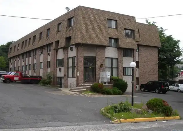 Property at 127 E Columbia Ave Unit A6, Palisades Park, NJ, 07650, 1 bed, 1 bath, [object Object]