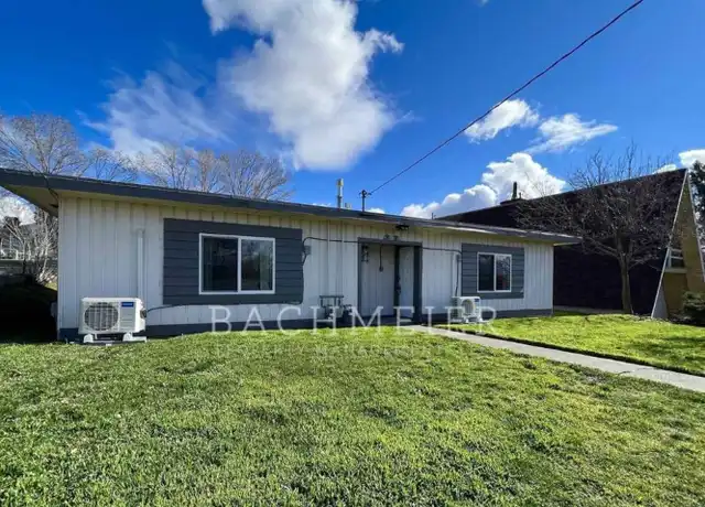 Property at 456 SE Cherry St Unit B, Pilot Rock, OR, 97868, 1 bed, 1 bath, [object Object]