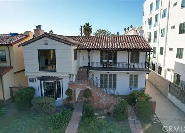 Property at 915 Le Doux Rd, Los Angeles, CA, 90035, 3 beds, 2 baths, [object Object]