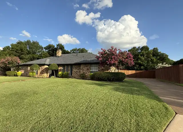 Property at 206 Turpin Dr, Lewisville, TX, 75077, 4 beds, 3 baths, [object Object]