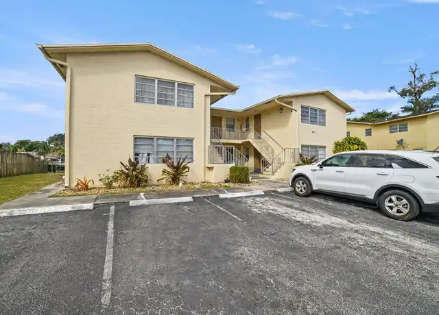Property at 461 Sunshine Dr Unit 6, Coconut Creek, FL, 33066, 2 beds, 2 baths, [object Object]