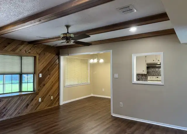 Property at 130 N Eberle St, Waskom, TX, 75692, 3 beds, 2 baths, [object Object]