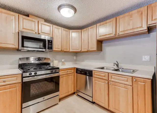 Property at York Plaza - 7230 York Ave S, Minneapolis, MN, 55435, 1-3 bed, 1-2 bath, [object Object]