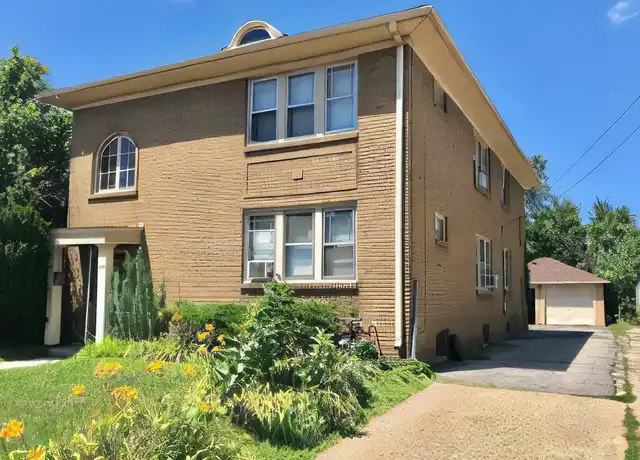 Property at 1220 22nd Ave Unit AVENUE-2, Rockford, IL, 61104, 2 beds, 1 bath, [object Object]