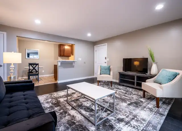 Property at 1201 Franklin Ave Unit 12, Cincinnati, OH, 45237, 2 beds, 1 bath, [object Object]