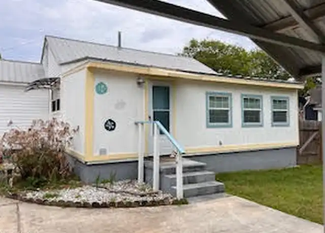 Property at 813 Allendale Ave, Gulfport, MS, 39501, 2 beds, 2 baths, [object Object]