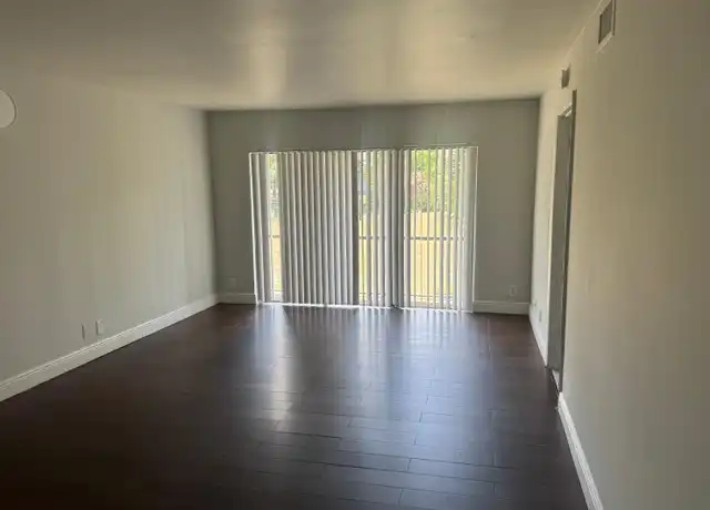 Property at 4819 Arjaro Dr Unit 4819, West Palm Beach, FL, 33407, 2 beds, 2 baths, [object Object]