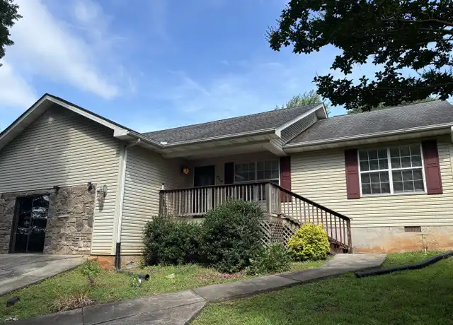 Property at 119 N Clover Hill Ridge Rd, Maryville, TN, 37801, 3 beds, 2 baths, [object Object]