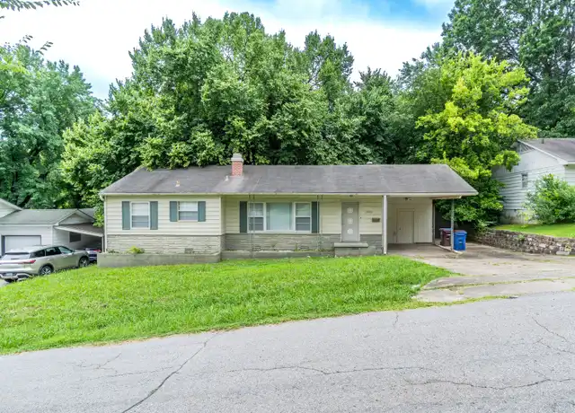 Property at 2904 S Q St, Fort Smith, AR, 72901, 3 beds, 1 bath, [object Object]