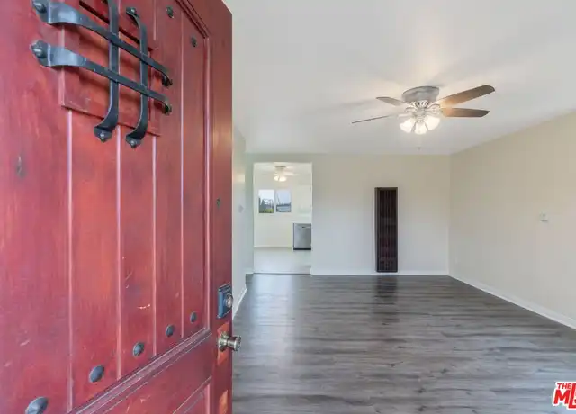 Property at 4607 11th Ave Unit 1/2, Los Angeles, CA, 90043, 3 beds, 2 baths, [object Object]