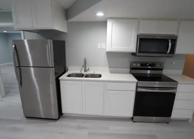 Property at 2210 Oak Ln Unit A, Layton, UT, 84040, 4 beds, 3 baths, [object Object]